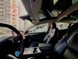 تسلا موديل 3